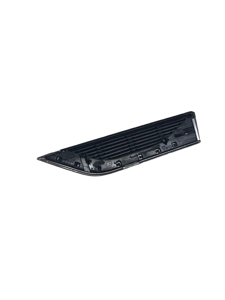 Ornament aripa dreapta fata AUDI A5/S5 II Sportback F5A 2016 -> 8W6853602A – foto 4