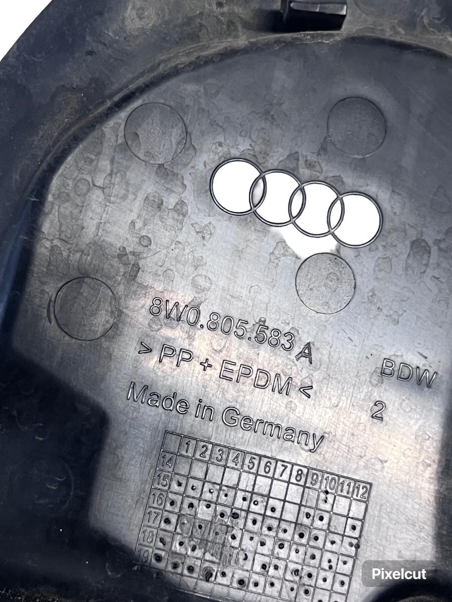 Ornament aripa stanga fata AUDI A5/S5 II Sportback F5A 2016 -> 8W0805583A – foto 2