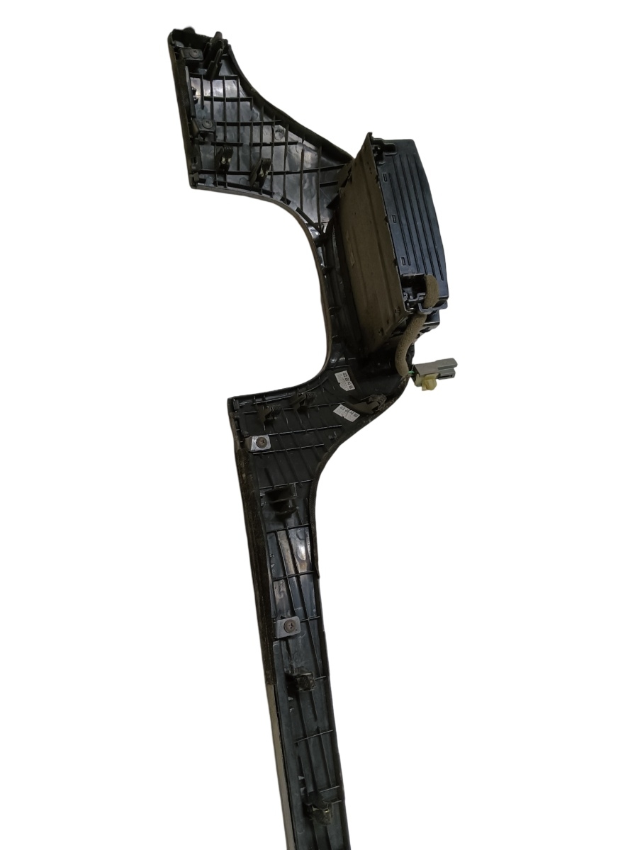 Ornament bord/scrumiera  HYUNDAI SANTA FE II CM 2005 - 2012 – foto 2