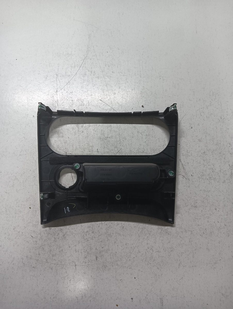 Ornament bricheta NISSAN QASHQAI / QASHQAI +2 I J10, JJ10 2006 - 2014 dCi 4x4 M1D, M9R – foto 2