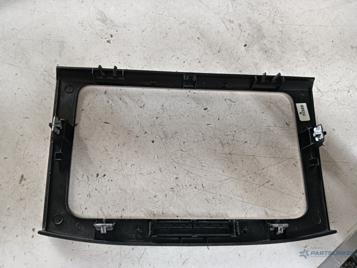 Ornament cd player  VOLKSWAGEN PASSAT (3C2) [ 2005 - 2010 ] – foto 2