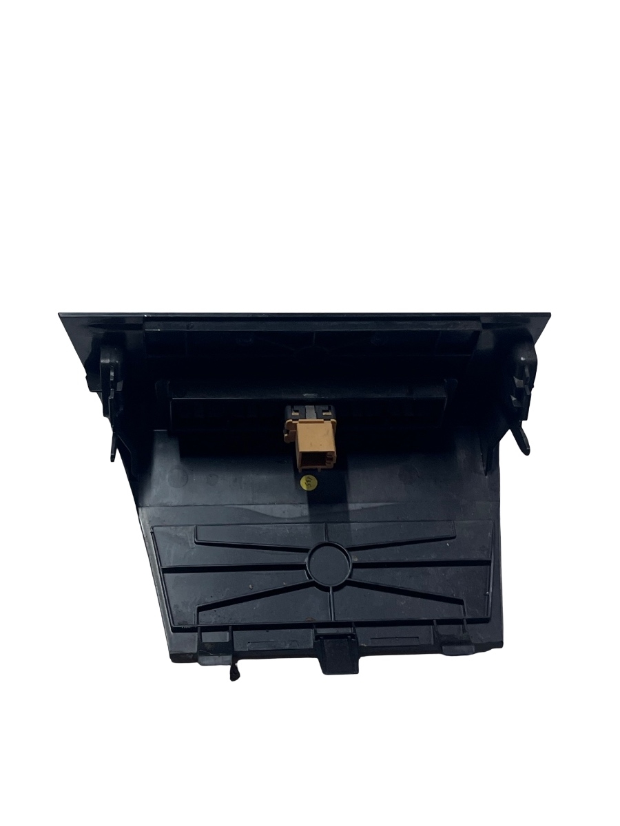 Ornament consola centrala cu buton dezactivare start stop VOLKSWAGEN CADDY IV Box SAA, SAH 2015 - > 2K5863347 – foto 3