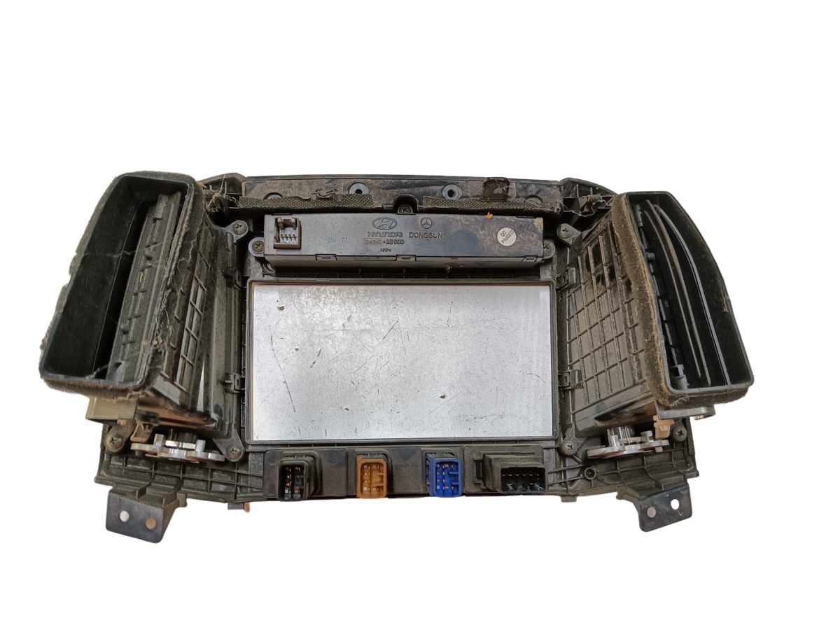 Ornament consola centrala/grila ventilatie /buton avarie HYUNDAI SANTA FE II CM 2005 - 2012 – foto 2