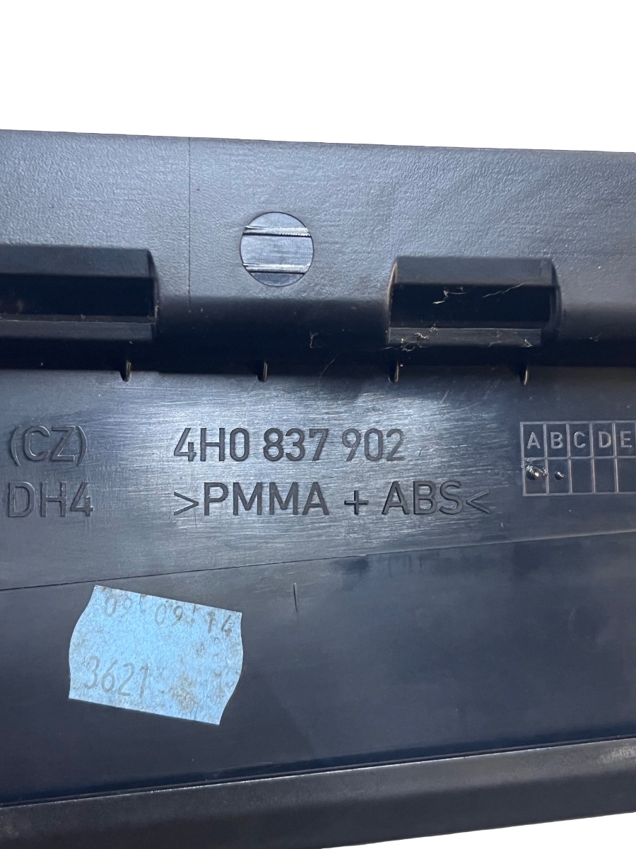 Ornament exterior portiera dreapta fata AUDI A8 III 4H2, 4H8, 4HC, 4HL 2009 - 2018 4H0837902 – foto 3
