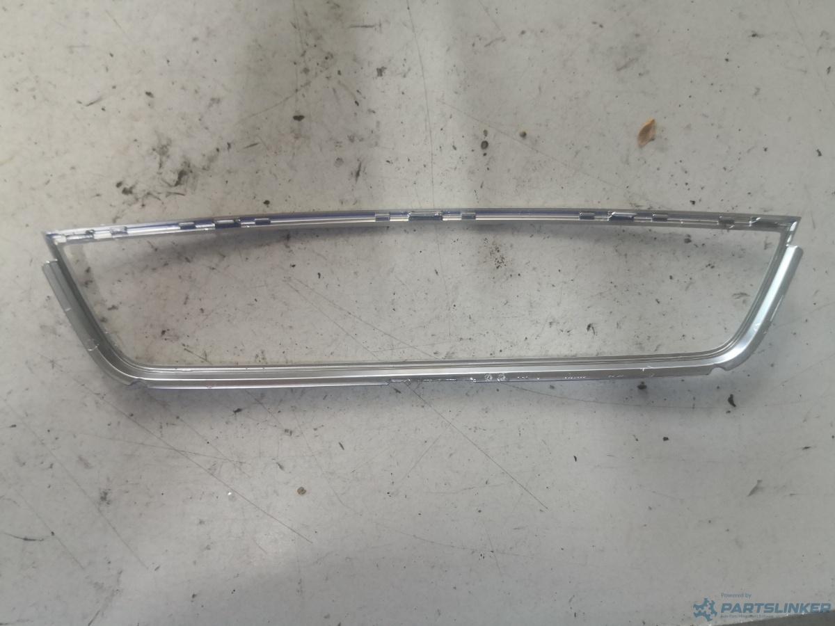 Ornament  fata MERCEDES-BENZ C-CLASS (W204) [ 2007 - 2014 ] – foto 2