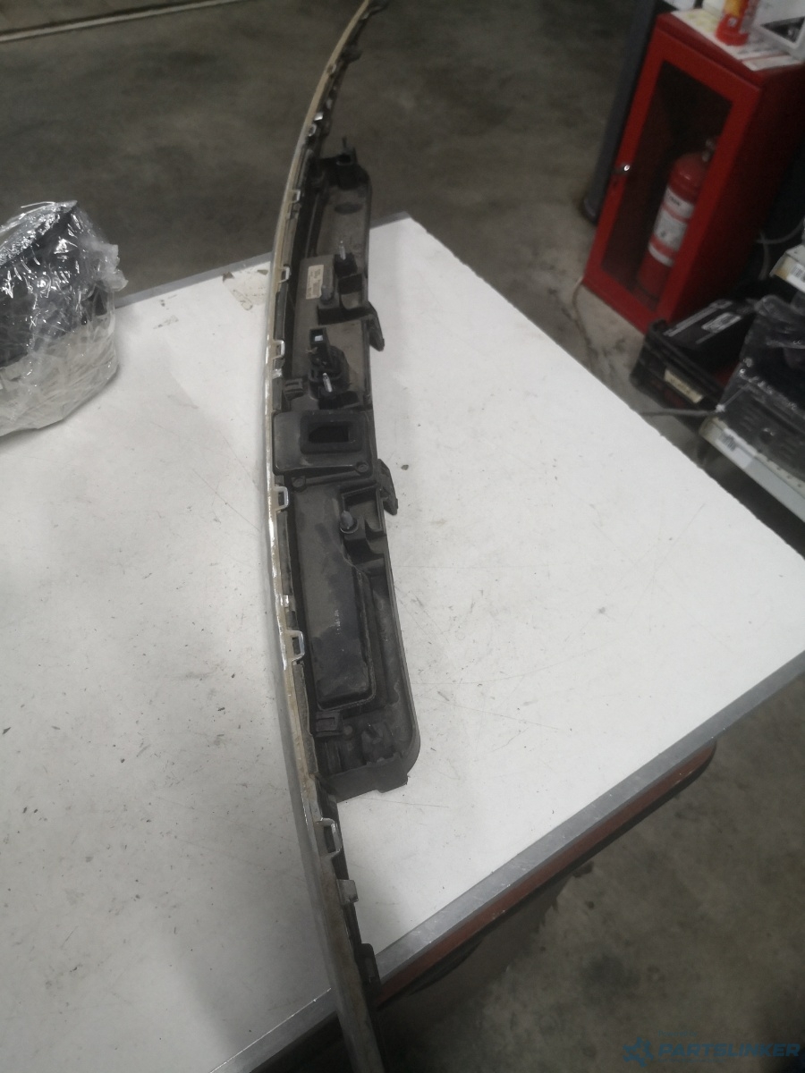 Ornament/maner deschidere portbagaj  BMW X6 (E71, E72) [ 2007 - 2014 ] – foto 2