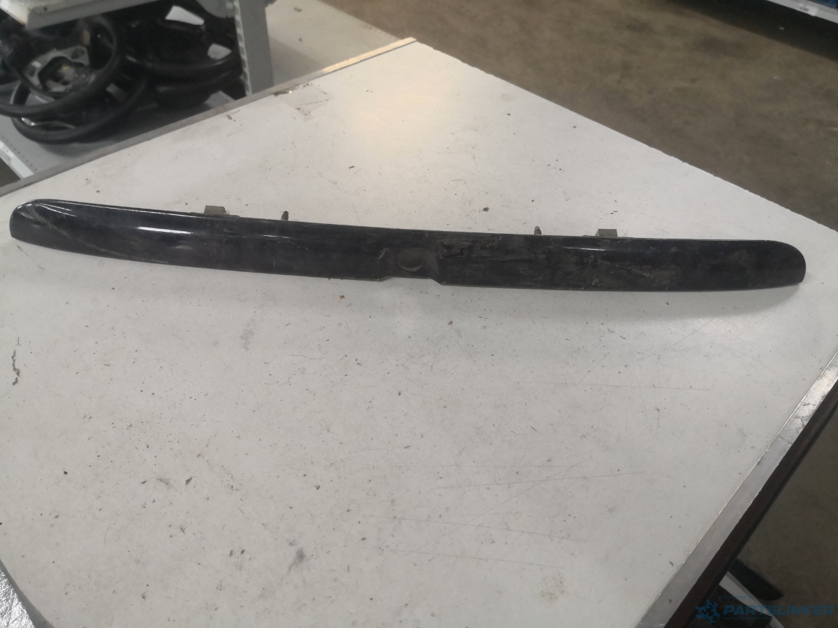 Ornament portbagaj  AUDI A4 II (8E2, B6) [ 2000 - 2005 ] OEM 8d9943021 – foto 2