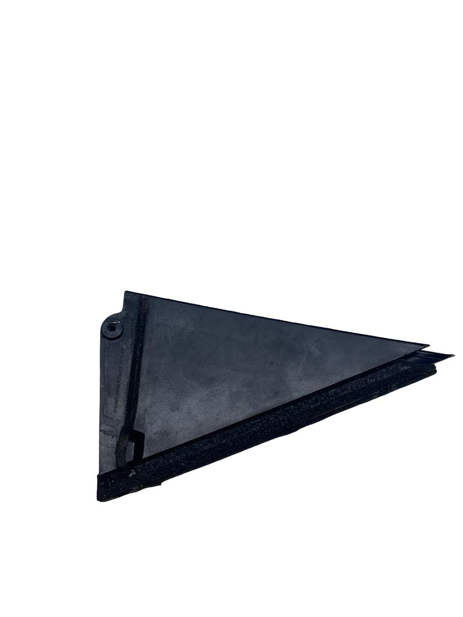 Ornament portiera dreapta spate TOYOTA AURIS ZWE18_, NZE18_, ZRE18_ 2012 -> 67487-02070R – foto 3