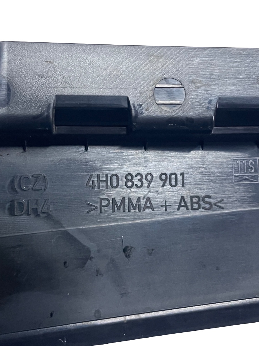 Ornament portiera stanga spate AUDI A8 III 4H2, 4H8, 4HC, 4HL 2016 Facelift - 4H0839901 – foto 3