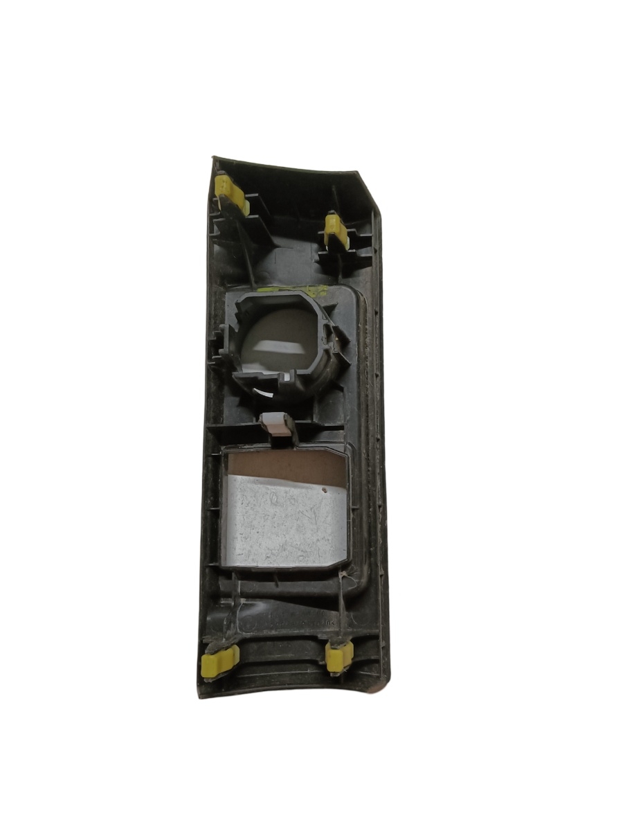 Ornament priza electrica TOYOTA LAND CRUISER 150 TRJ15_, KDJ15_, GRJ15_, GDJ15_ 2009 - > – foto 2