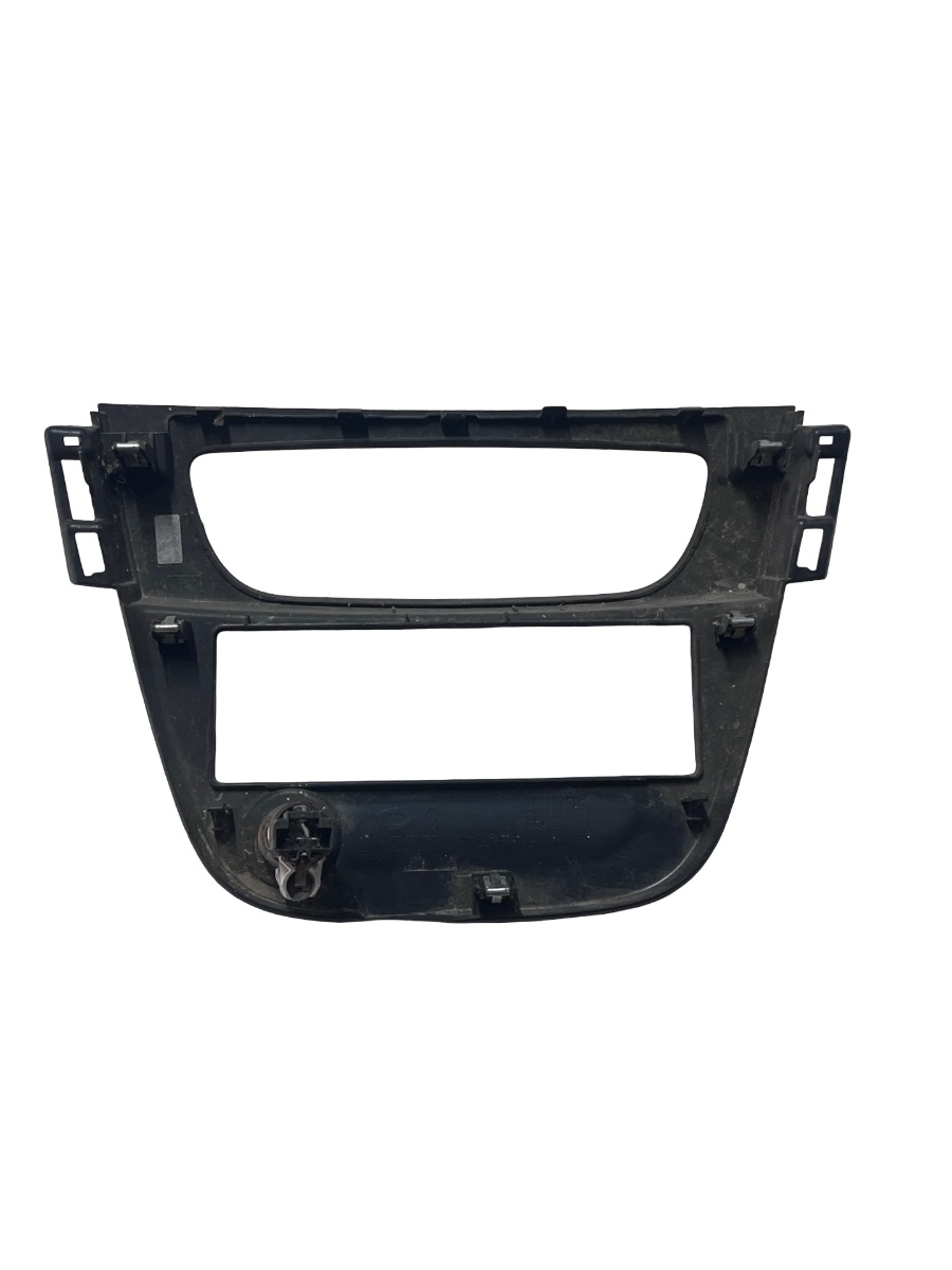 Ornament radio RENAULT FLUENCE L30_ 2010 -> 682601753R – foto 2