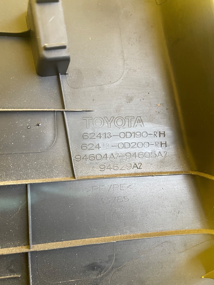Ornament stalp dreapta TOYOTA YARIS _P13_ 2012 - > 62413-0D190-RH – foto 2