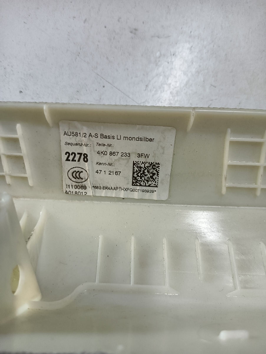 Ornament stalp  stanga fata AUDI A6 C8, 4A2 2018 - > 2.0 40 TDI Mild Hybrid DFBA 4k0867233 – foto 3