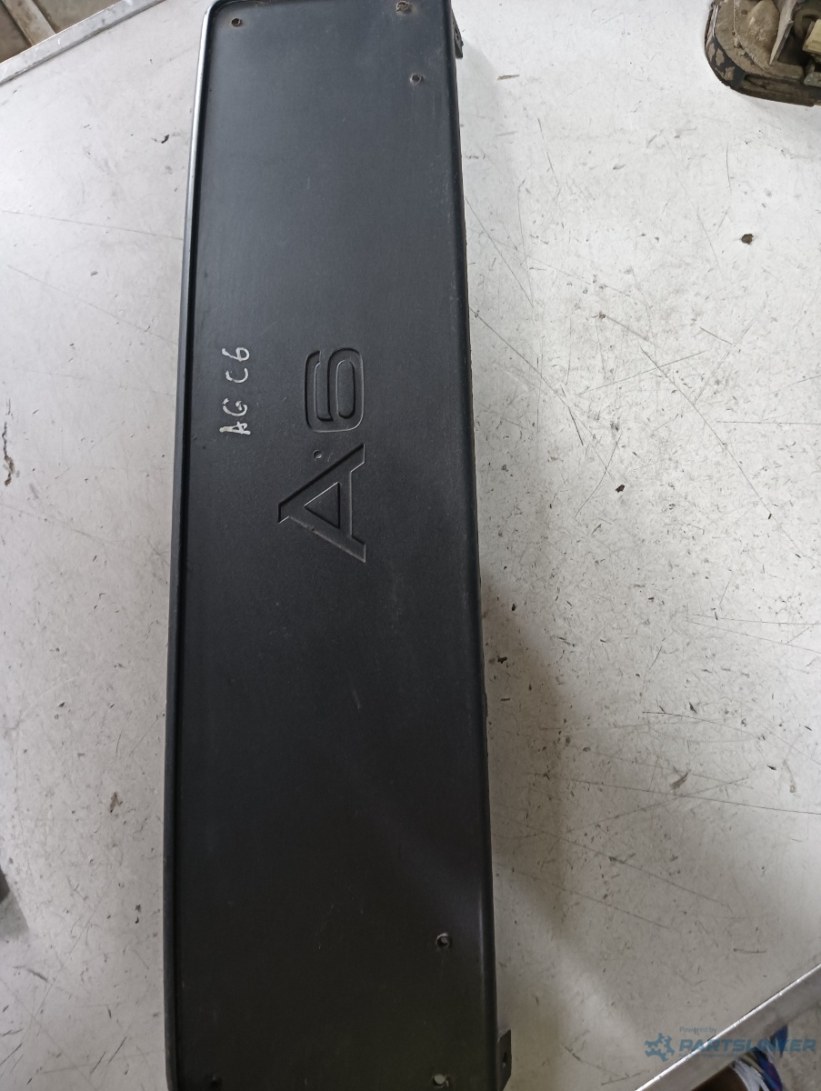 Ornamente AUDI A6/S6 III Saloon (4F2, C6) [ 2004 - 2011 ] – foto 2