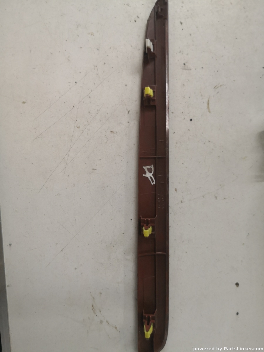 Ornamente dreapta fata TOYOTA LAND CRUISER J120 2004>  OEM 5546160050 – foto 2