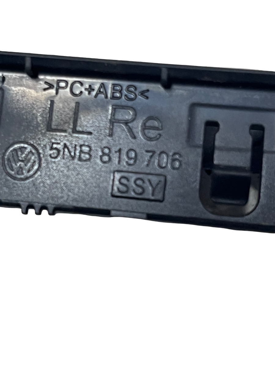 Ornamente plansa bord VOLKSWAGEN TIGUAN AD1 2020 R LINE -> 5NB819706 – foto 2