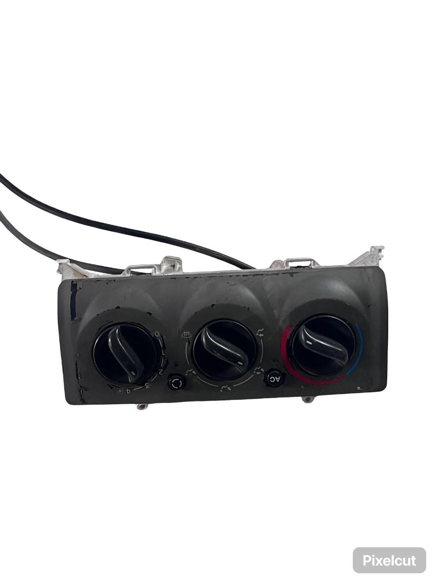 Panou Clima RENAULT Symbol II [ 2008 - 2013 ] 69520007