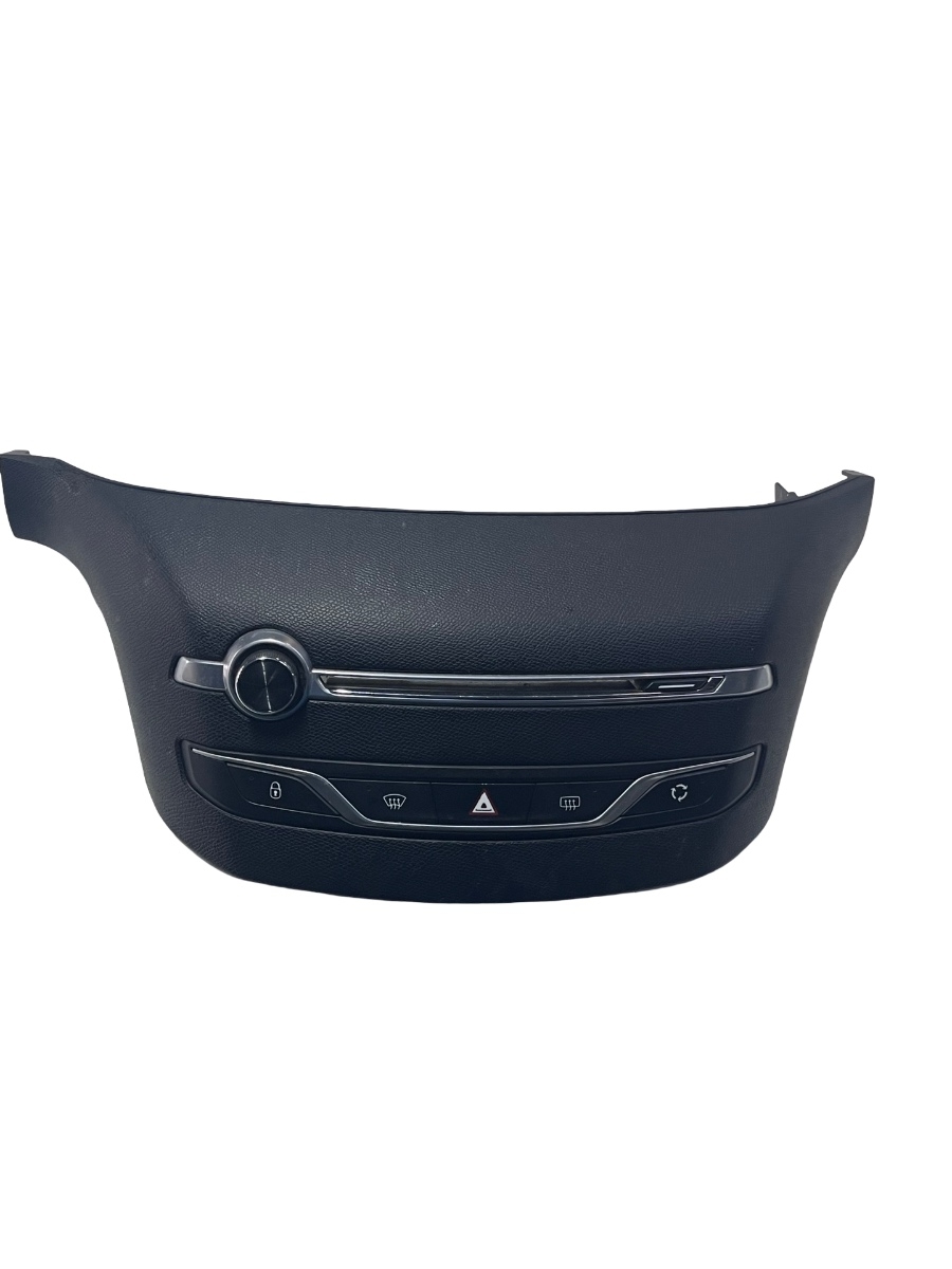 Panou consola centrala PEUGEOT 308 SW II 2014 - > 96777664ZD ( O clema rupta, una fisurata )