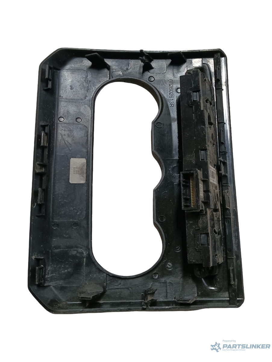 Panou control bord DACIA DUSTER 2010 - > 682602613r – foto 2