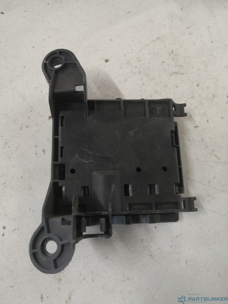 Panou sigurante AUDI A6/S6 IV Saloon (4G2, C7, 4GC) [ 2010 - 2018 ] OEM K94g5170