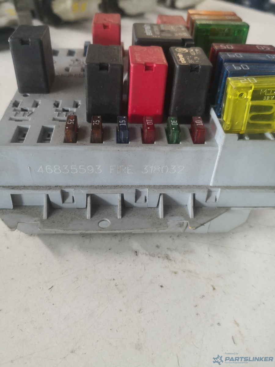 Panou sigurante FIAT PUNTO (188_) [ 1999 - 2012 ] OEM 46835593 – foto 2