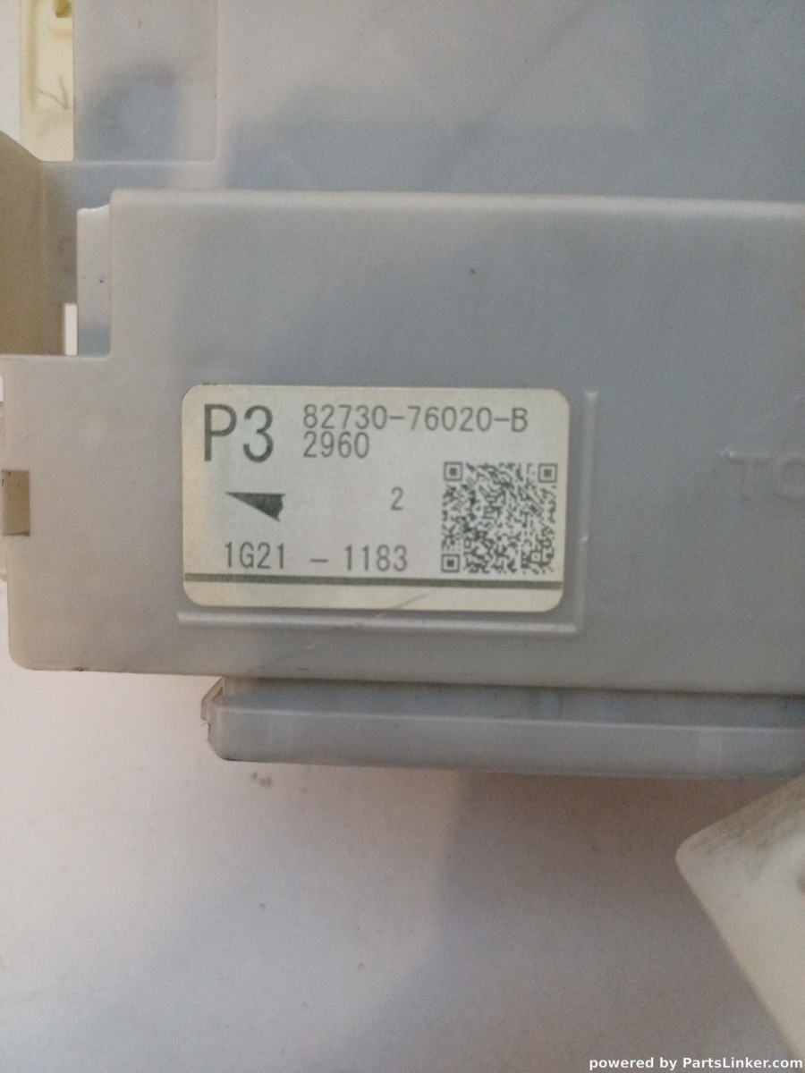 Panou sigurante LEXUS CT (ZWA10_) [ 2010 - > ] OEM 8273076020B – foto 3