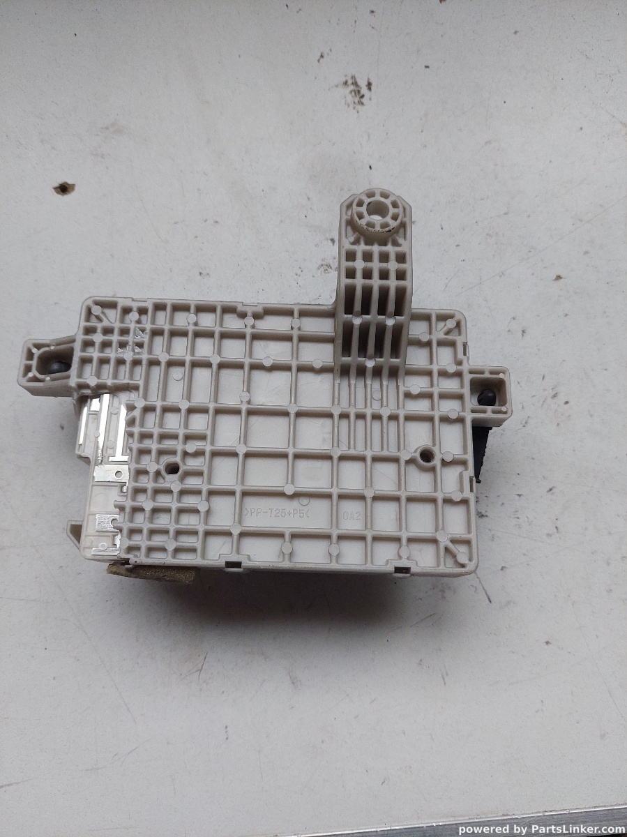 Panou sigurante MAZDA 6 [ 1998 - 2005 ] OEM T25p5 – foto 2