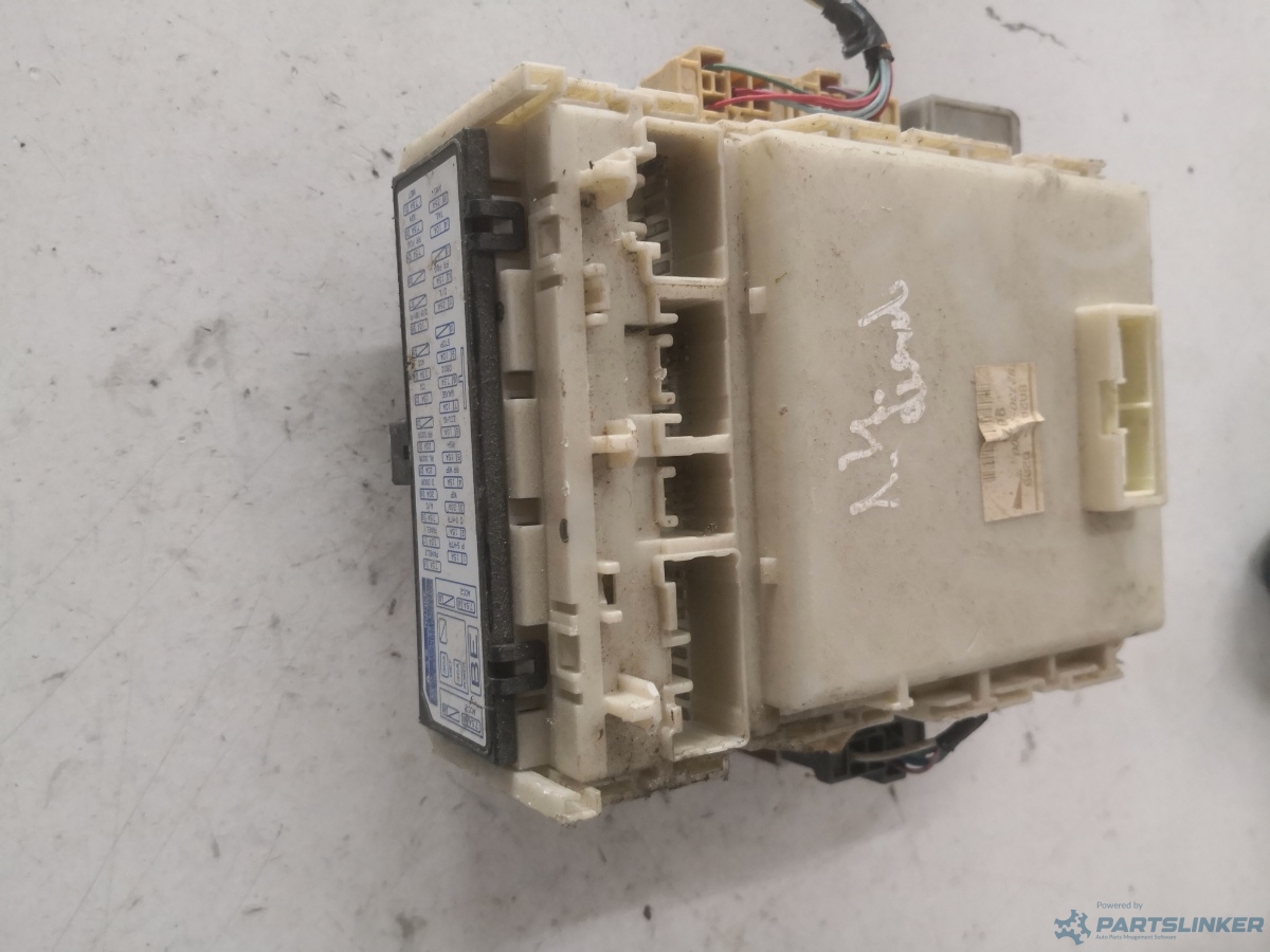 Panou sigurante TOYOTA YARIS 1.4D (_P9_) [ 2005 - > ] OEM 8273052700 – foto 2