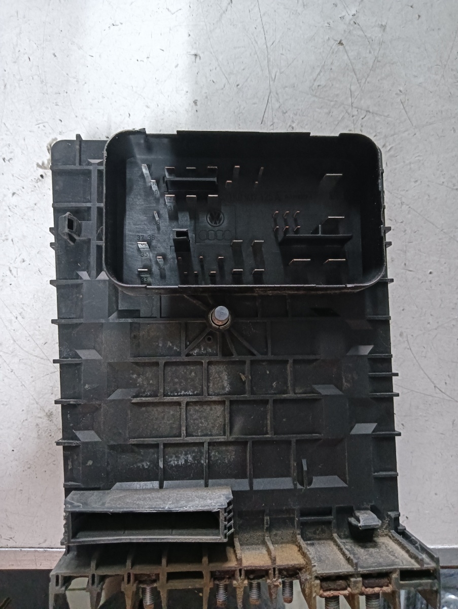 Panou sigurante VOLKSWAGEN GOLF PLUS (5M1, 521) [ 2004 - 2013 ] OEM 1k0937125 – foto 2