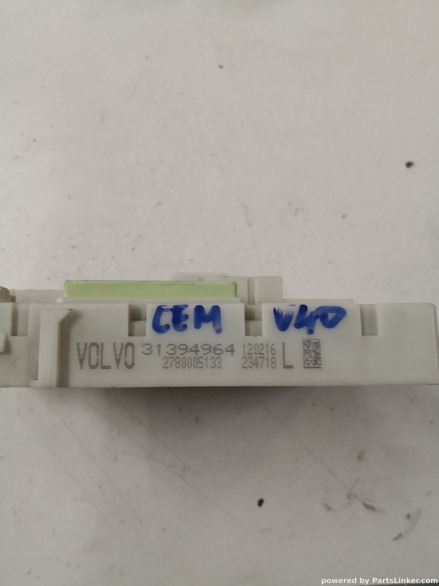 Panou sigurante VOLVO V40 (525) [ 2013 - 2015 ] OEM 31394964 – foto 2