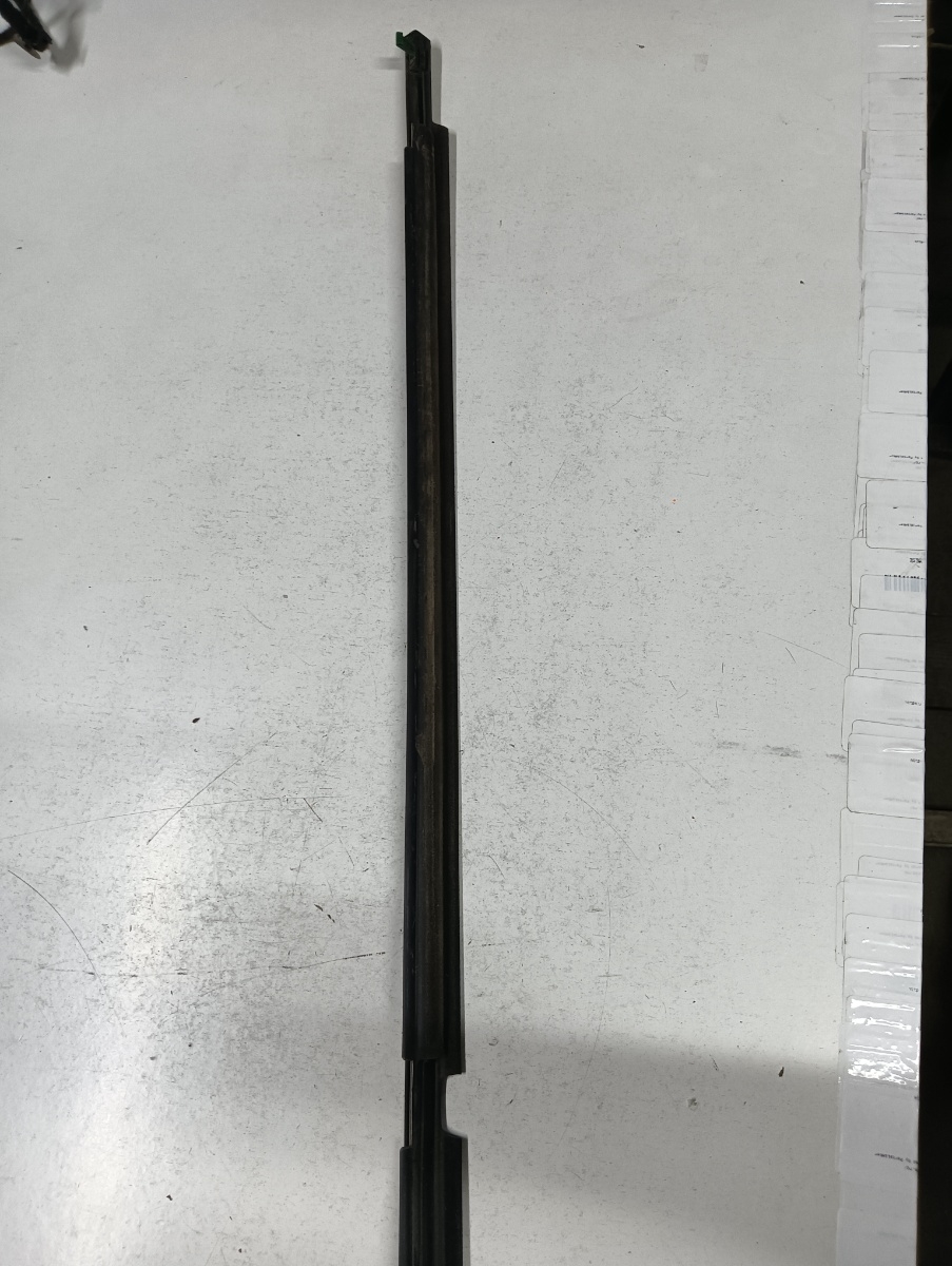 Perie geam  dreapta spate TOYOTA RAV 4 II _A2_ 2000 - 2005 – foto 2