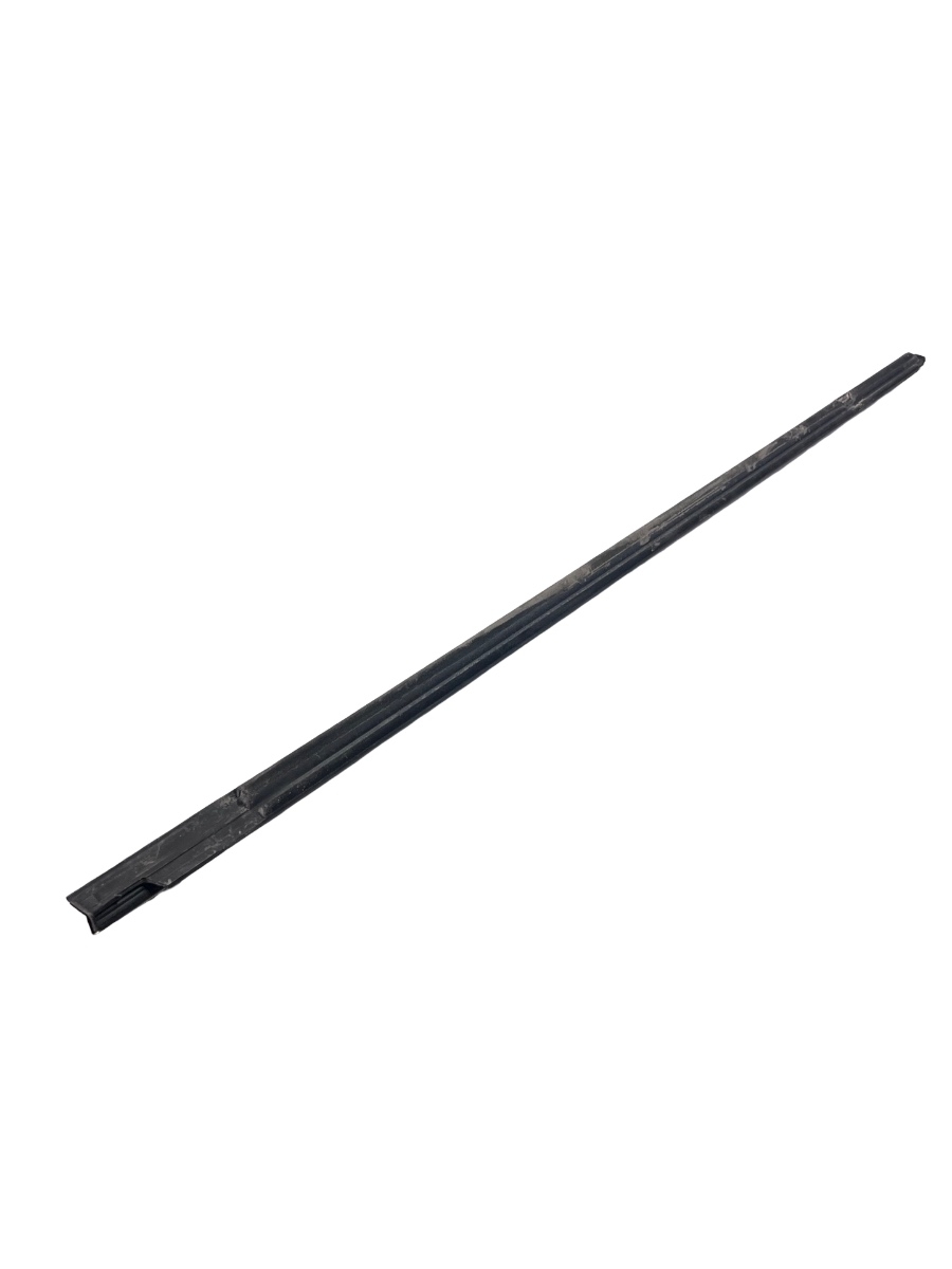 Perie geam portiera stanga fata VOLKSWAGEN Tiguan II Facelift R LINE  [ 2020 - 2024 ] 5NA837475 – foto 2