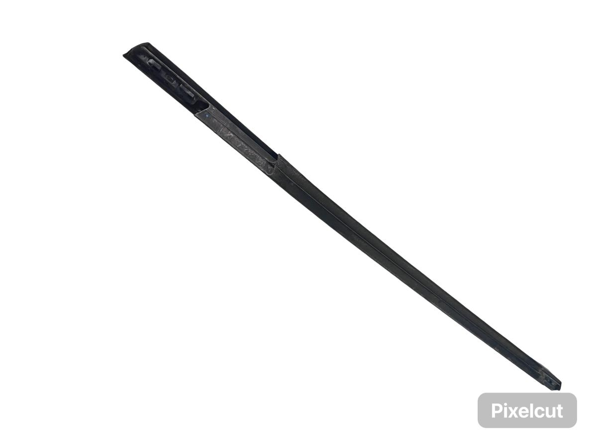 Perie geam portiera stanga spate FORD FOCUS III Turnier 2010 -> – foto 2