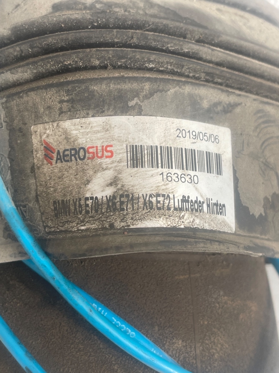 Perna de aer suspensie pneumatica dreapta spate BMW X5 II E70 2006 - 2013 3.0 d M57 D30 (306D3) – foto 3