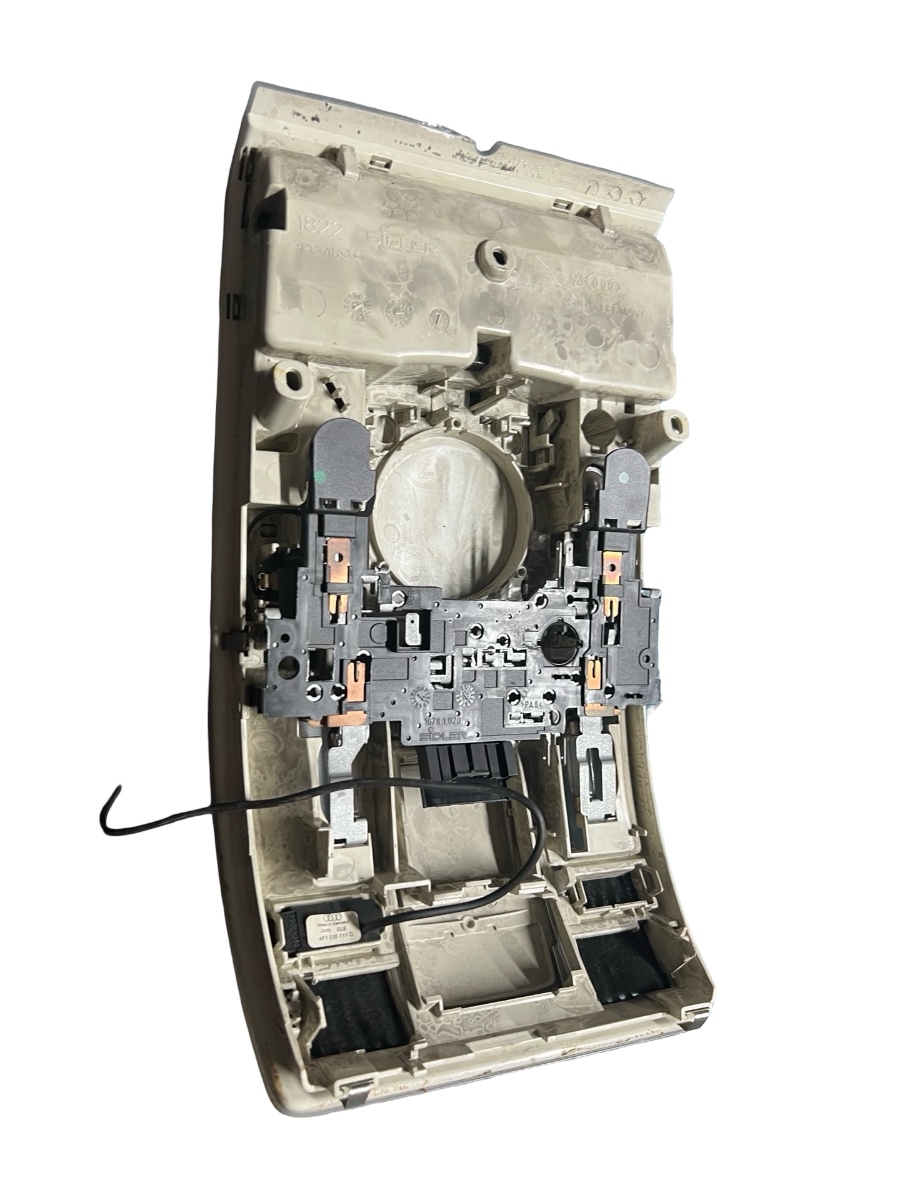 Plafoniera AUDI A6/S6 III Saloon 4F2, C6 2004 - 2011 4F1035711C – foto 2
