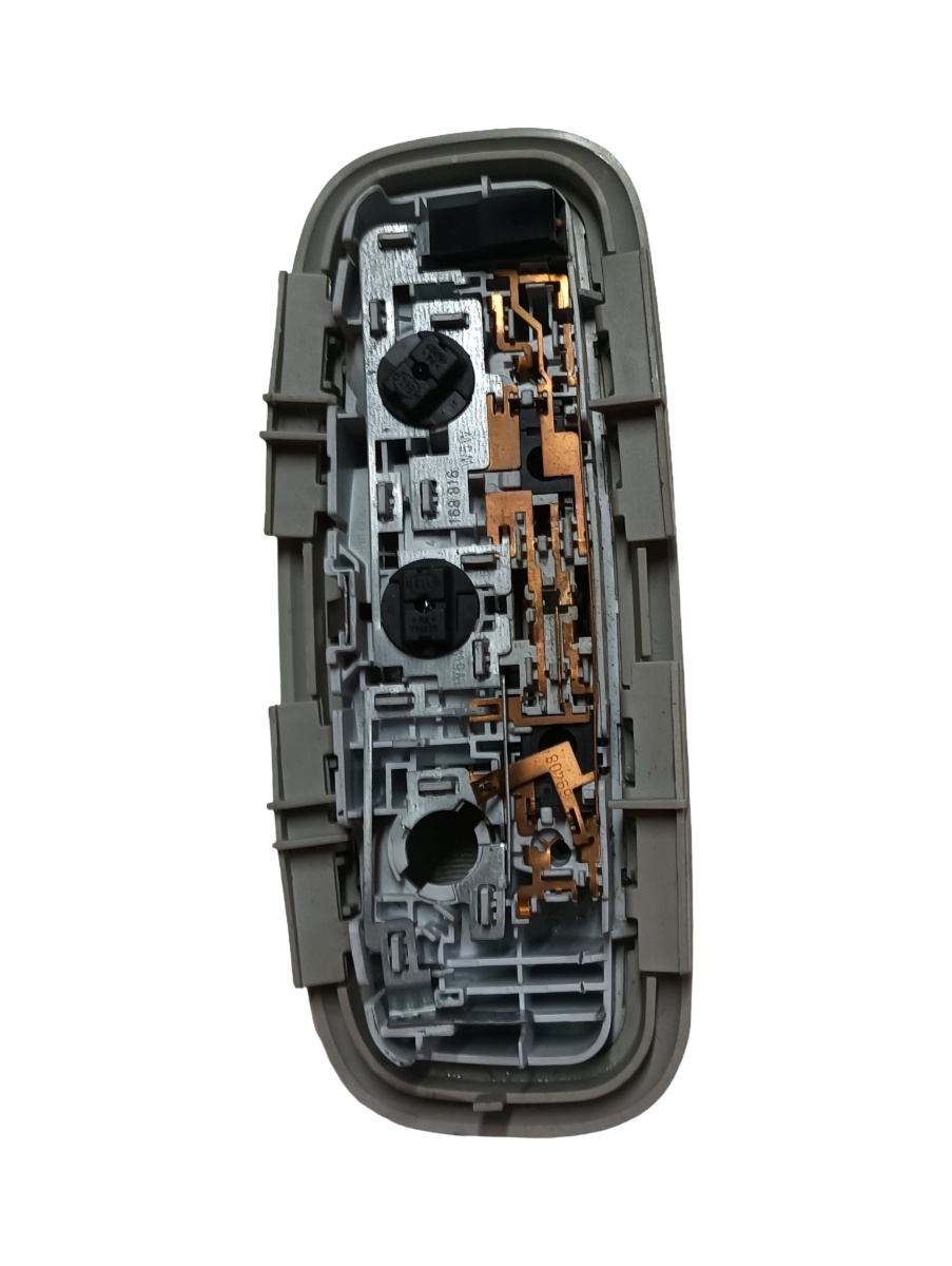 Plafoniera FORD KUGA I 2008 - 2012 – foto 2