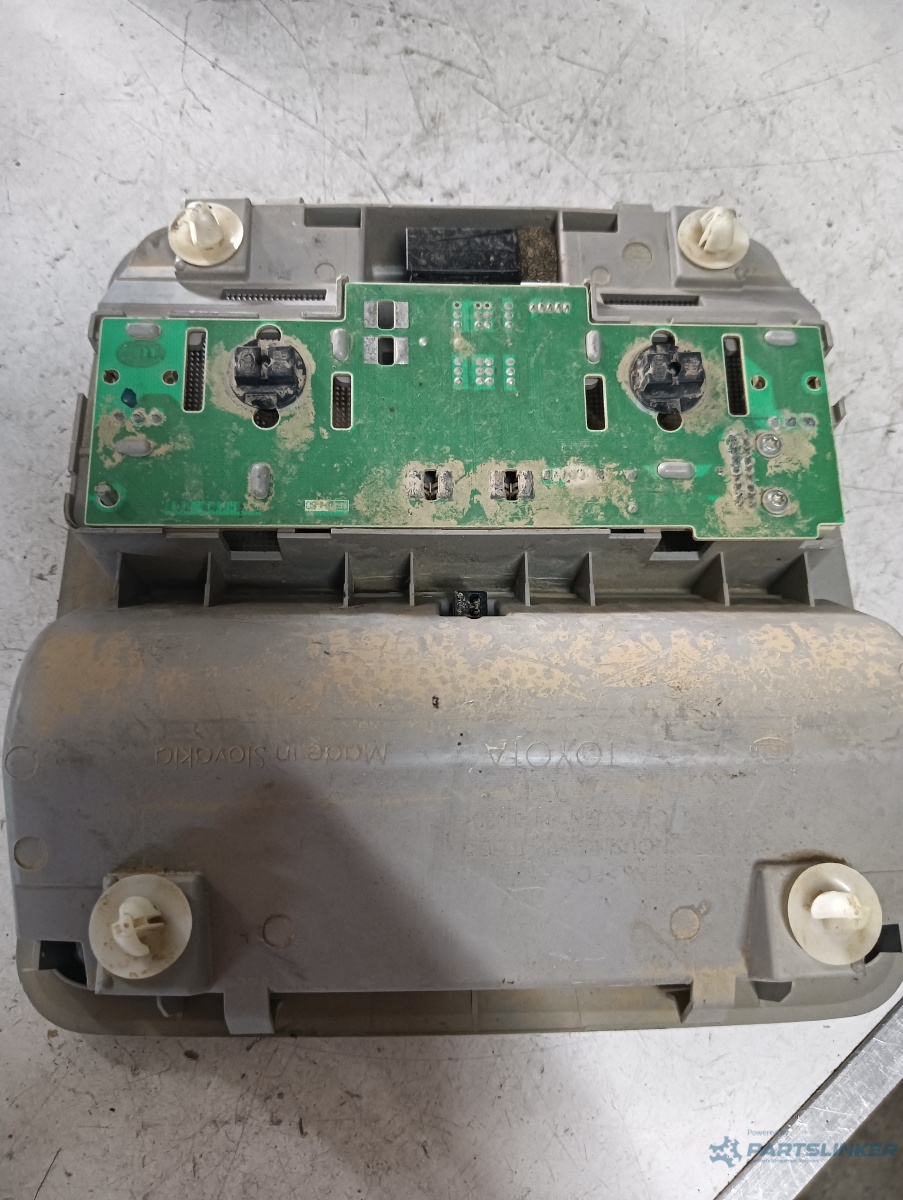 Plafoniera Lumini plafon TOYOTA COROLLA 1.3 i 2015 OEM 8126002480 – foto 2