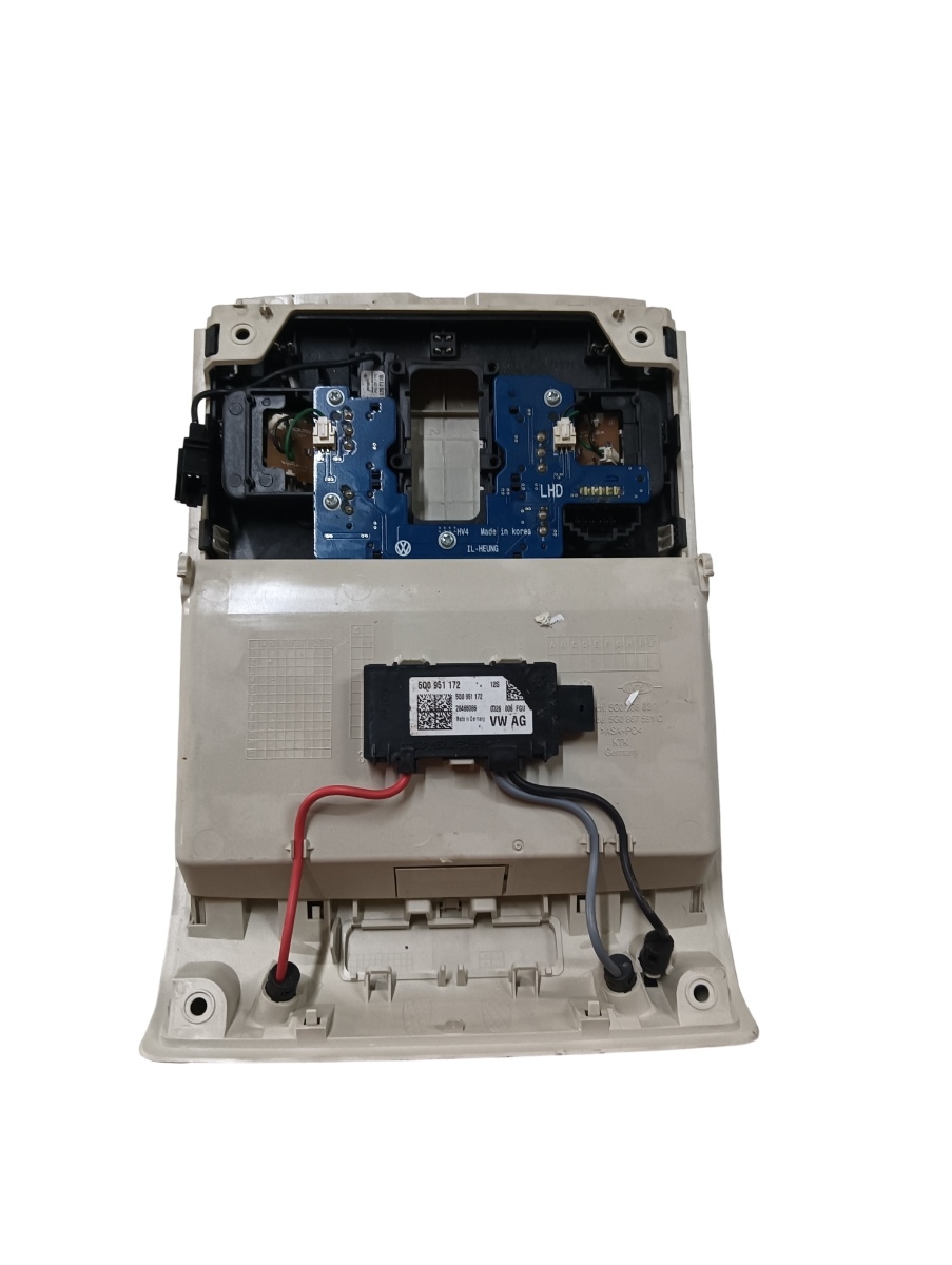 Plafoniera VOLKSWAGEN PASSAT 3G2 2014 - > 5g0867591c – foto 2
