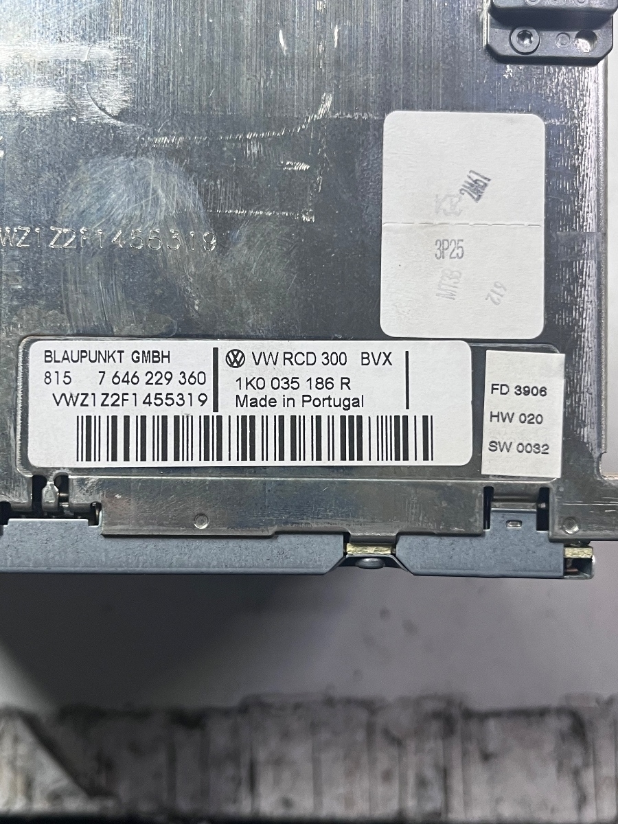 Player CD/DVD sistem de navigatie VOLKSWAGEN GOLF V 1K1 2003 - 2009 1K0035186R – foto 4