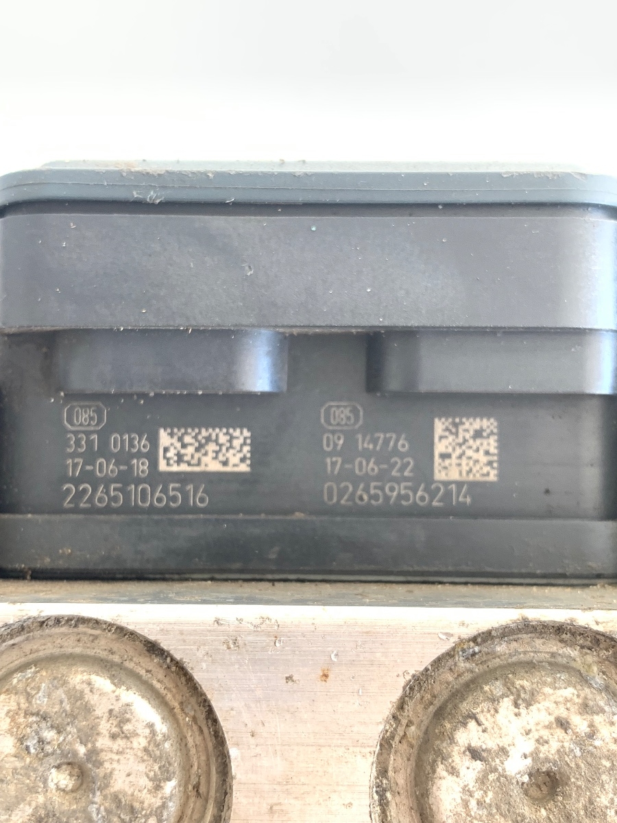 Pompa ABS IVECO DAILY OEM 2265106516 / 5801815705 – foto 2