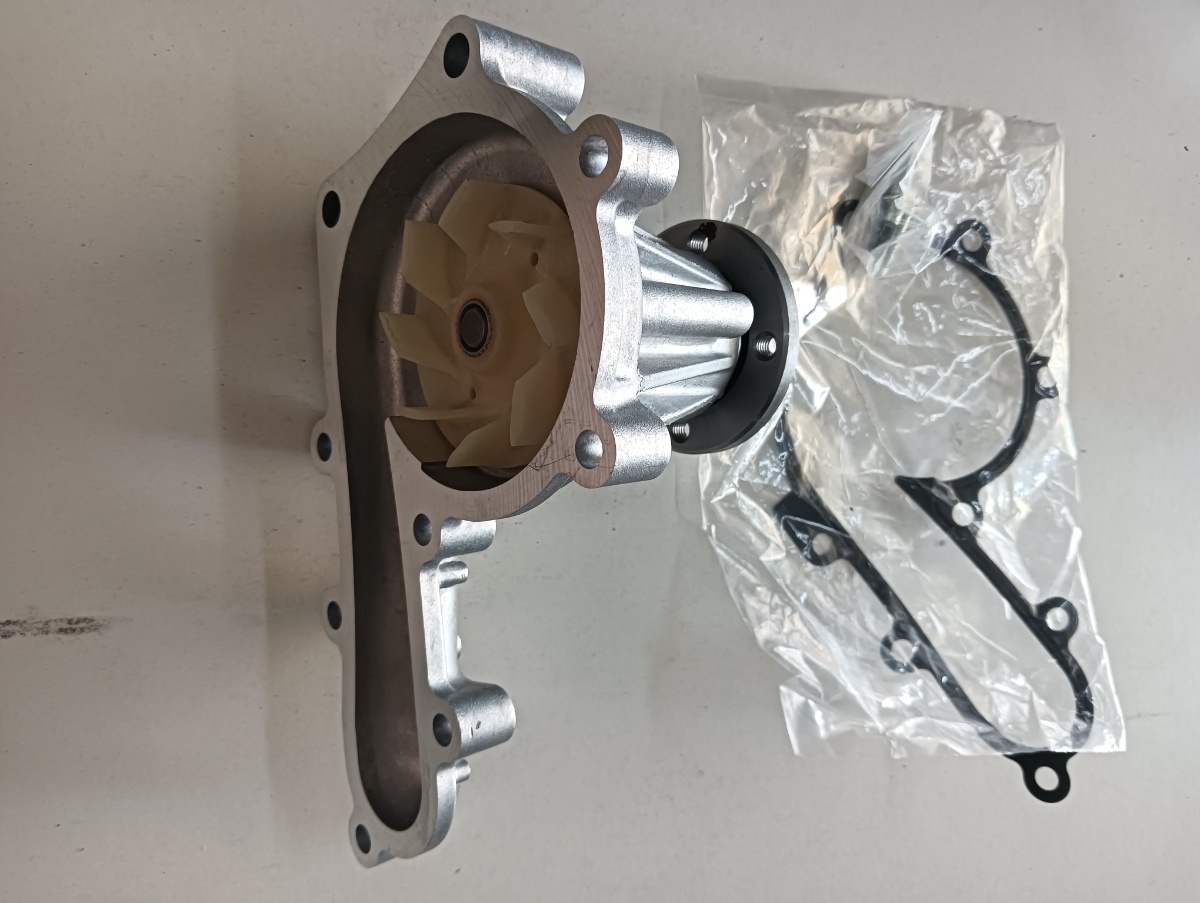Pompa apa TOYOTA LAND CRUISER 100 FZJ1_, UZJ1_ 1998 - 2008 4.2 4.2 1HD-FTE 1610019235 – foto 2