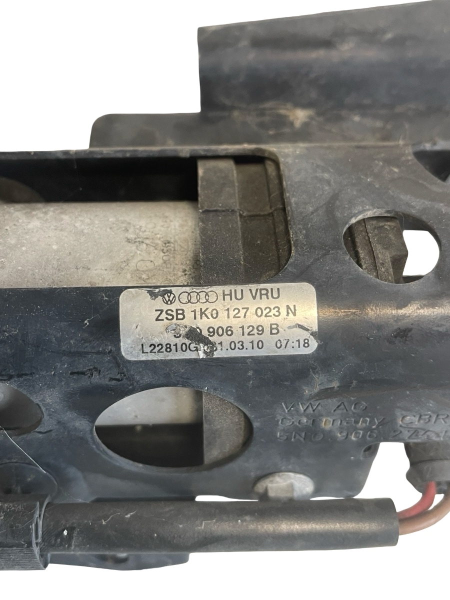 Pompa auxiliara motorina AUDI A3 II Convertible 8P7 2008 - 2013 2.0 TDI CFFB 1K0127023N – foto 2