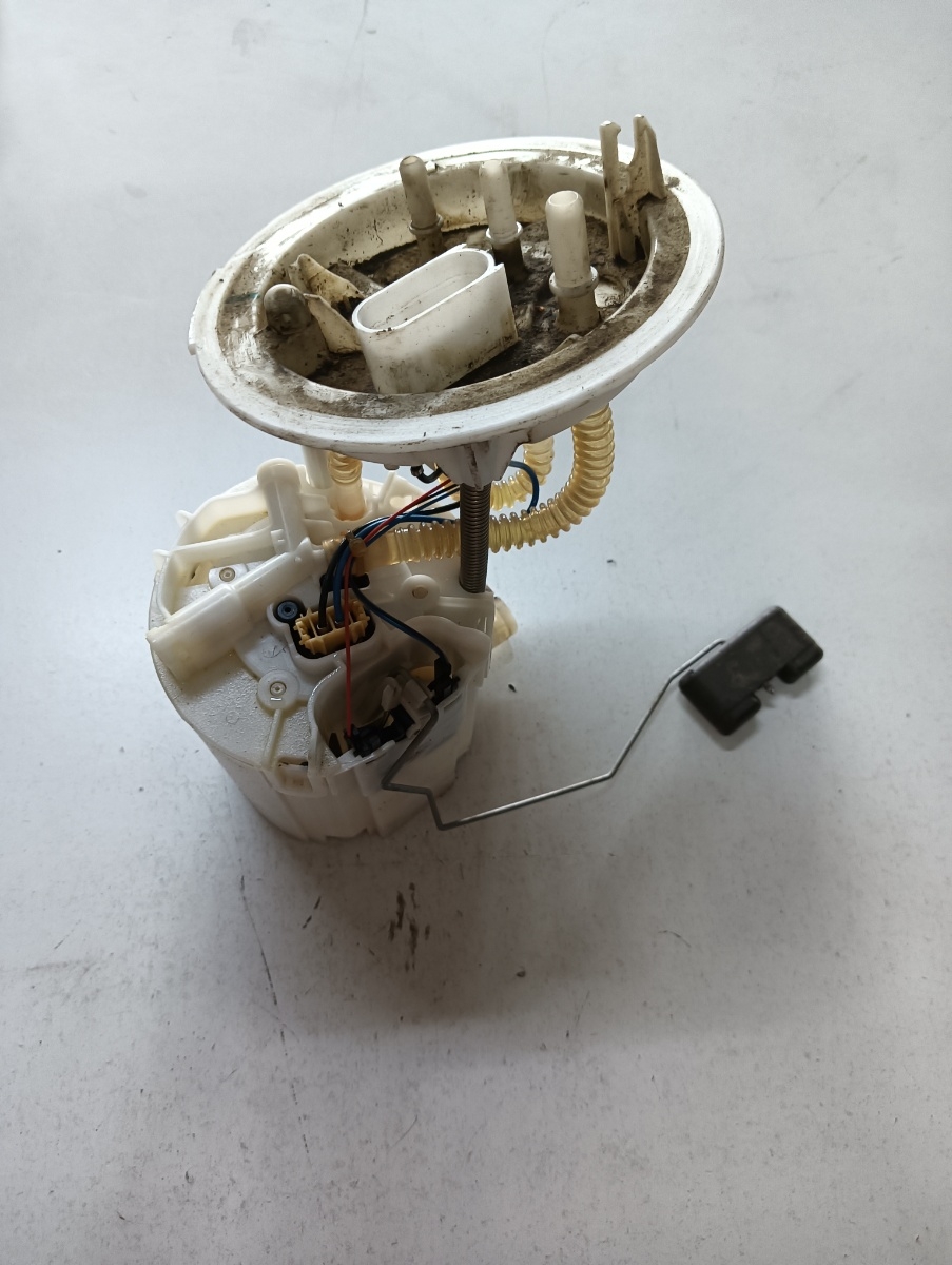 Pompa combustibil  AUDI A5/S5 8T3 2007 - 2017 2.0 TDI CAHA