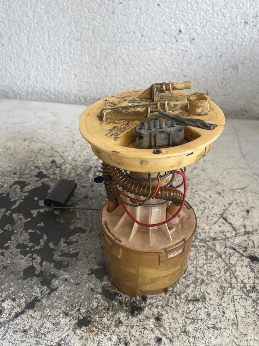 Pompa combustibil FORD FOCUS C-MAX DM2 2003 - 2007 1.6 TDCi G8DA, G8DB 3M51-9275 – foto 2