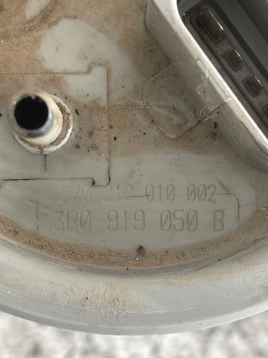 Pompa combustibil interna SKODA SUPERB / PASSAT B5.5 1.9TDI  2001 - 2008 3B0919050B – foto 3