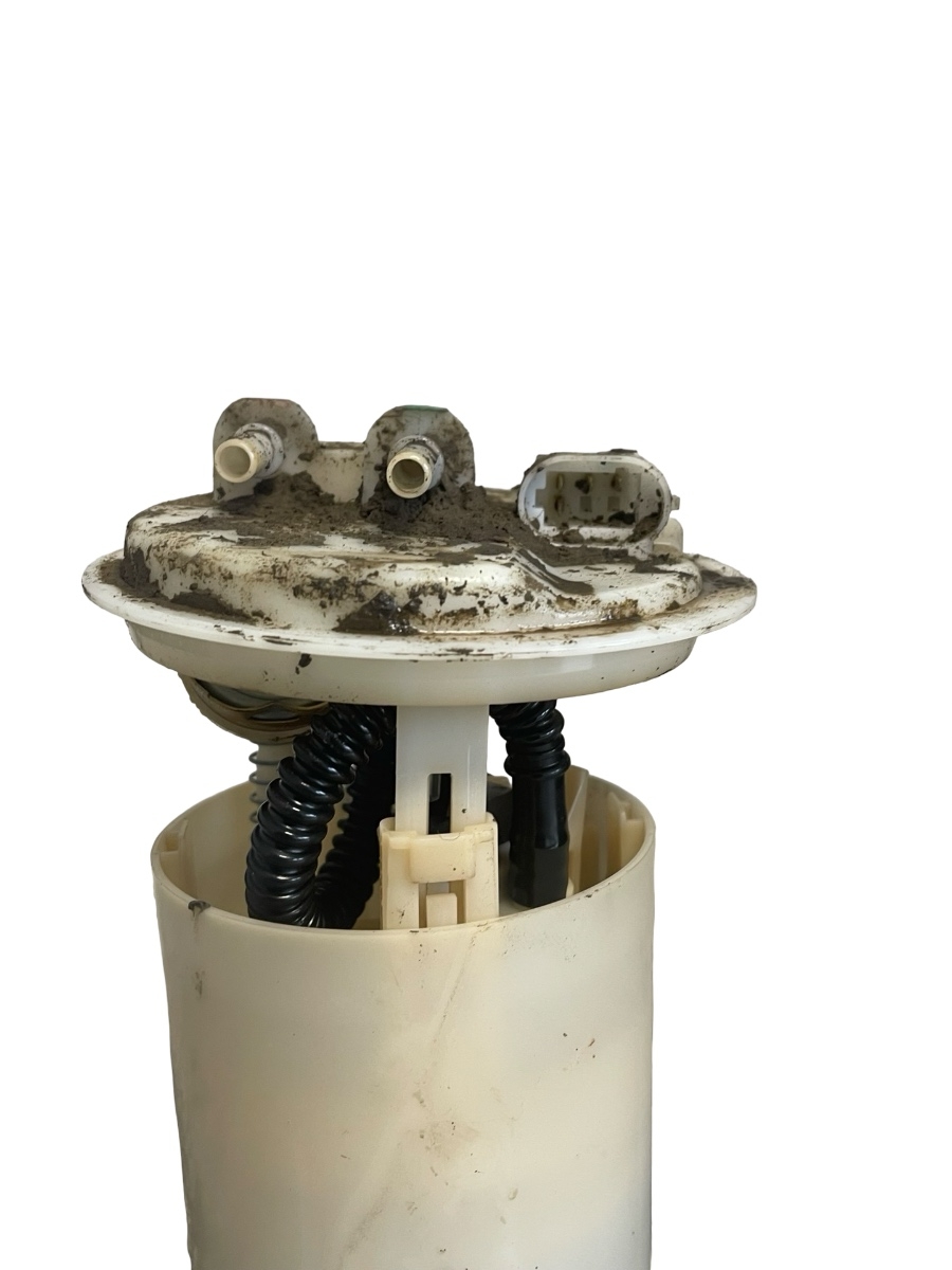 Pompa combustibil RENAULT Symbol I [ 1998 - 2008 ] 1.4i 55KW K7J-A7 EURO4 – foto 3