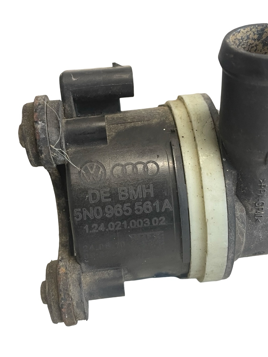 Pompa de apa/lichid de racire electrica auxiliara AUDI A4 IV 8K2, B8 2007 - 2015 2.0TDI 5N0965561A – foto 2