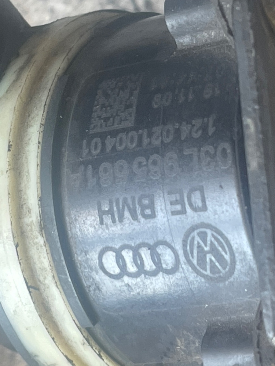 Pompa de apa/lichid de racire electrica auxiliara AUDI A6/S6 III Saloon 4F2, C6 2004 - 2011 2.0 TDI BNA, BRF, CAGB VAG 03L965561A – foto 3