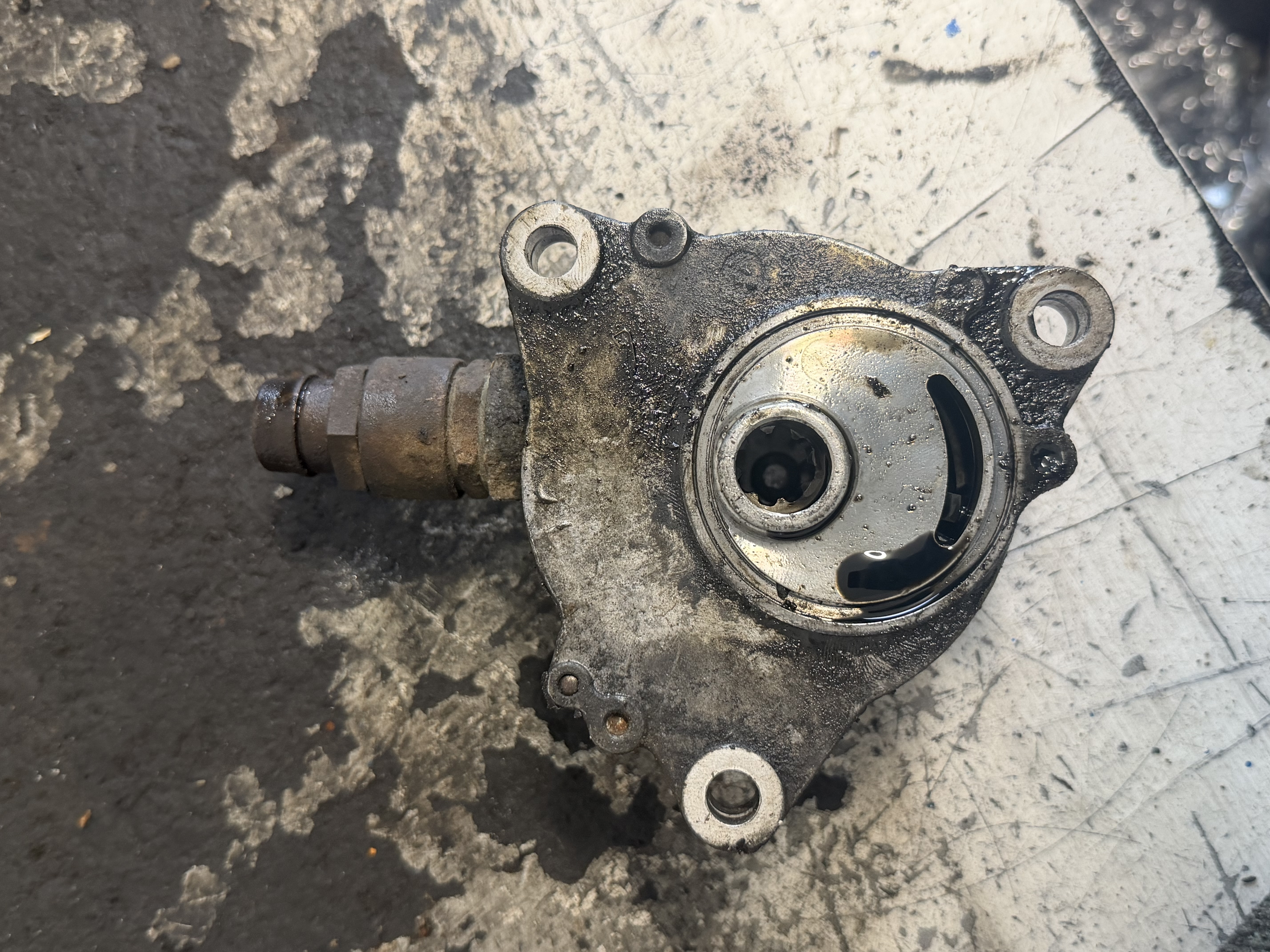 Pompa De Vaccum Renault Master II 1997–2010 - 3.0D 100KW