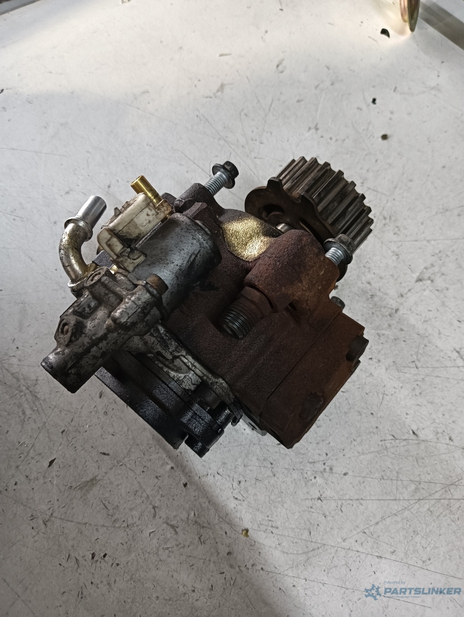 Pompa inalte  FORD FOCUS III Saloon [ 2010 - > ] OEM 5ws40893 – foto 3